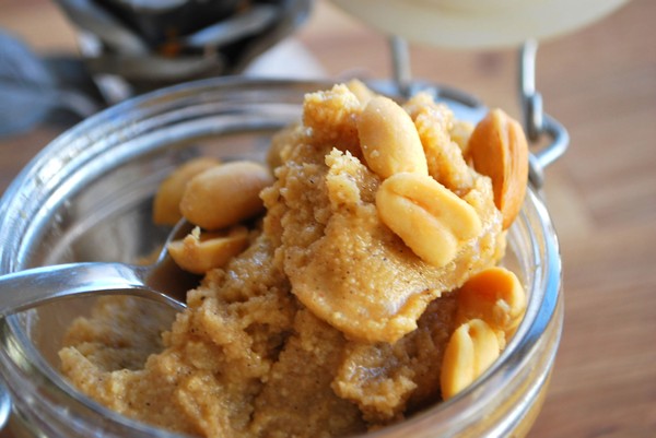 Peanut butter cravings - Baka Sockerfritt