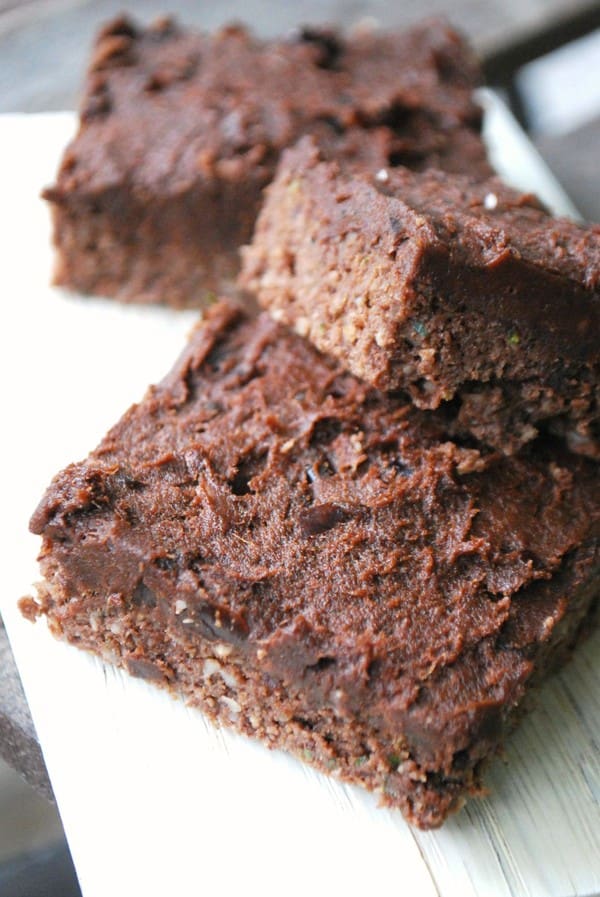 Hazelnut brownie - Hasselnötsbrownie - Baka Sockerfritt