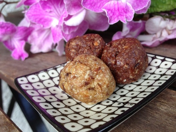 Raw-mandelbollar - Baka Sockerfritt