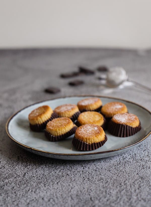 Peanut Butter Cups, utan tillsatt socker - Baka Sockerfritt