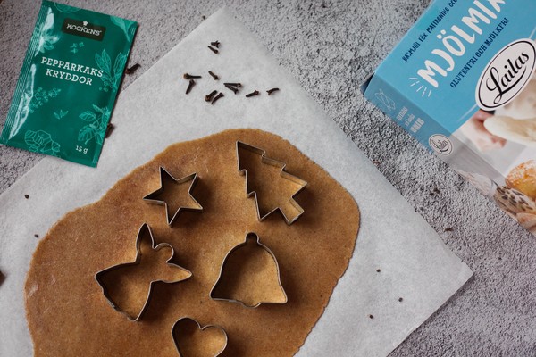 Glutenfria pepparkakor med mjölmix - Baka Sockerfritt