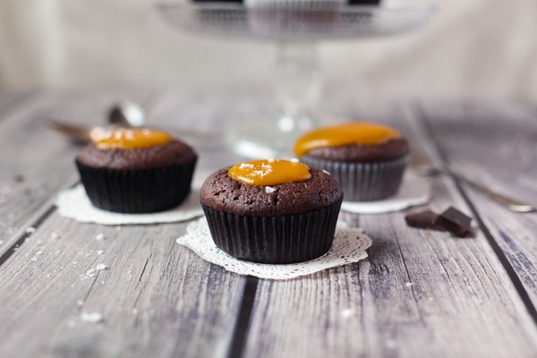 Chokladmuffins med saffranskola - Baka Sockerfritt