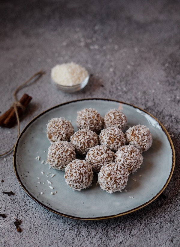 Havrebollar med smak av pepparkaka - Baka Sockerfritt