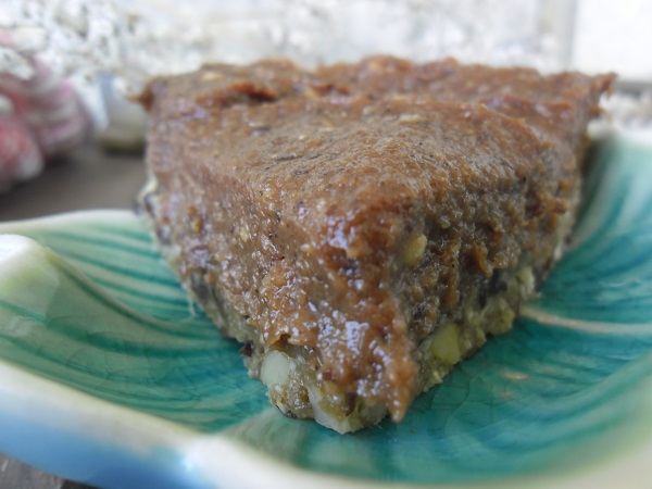 Raw chokladkaka med banan och cashewnötter - Baka Sockerfritt